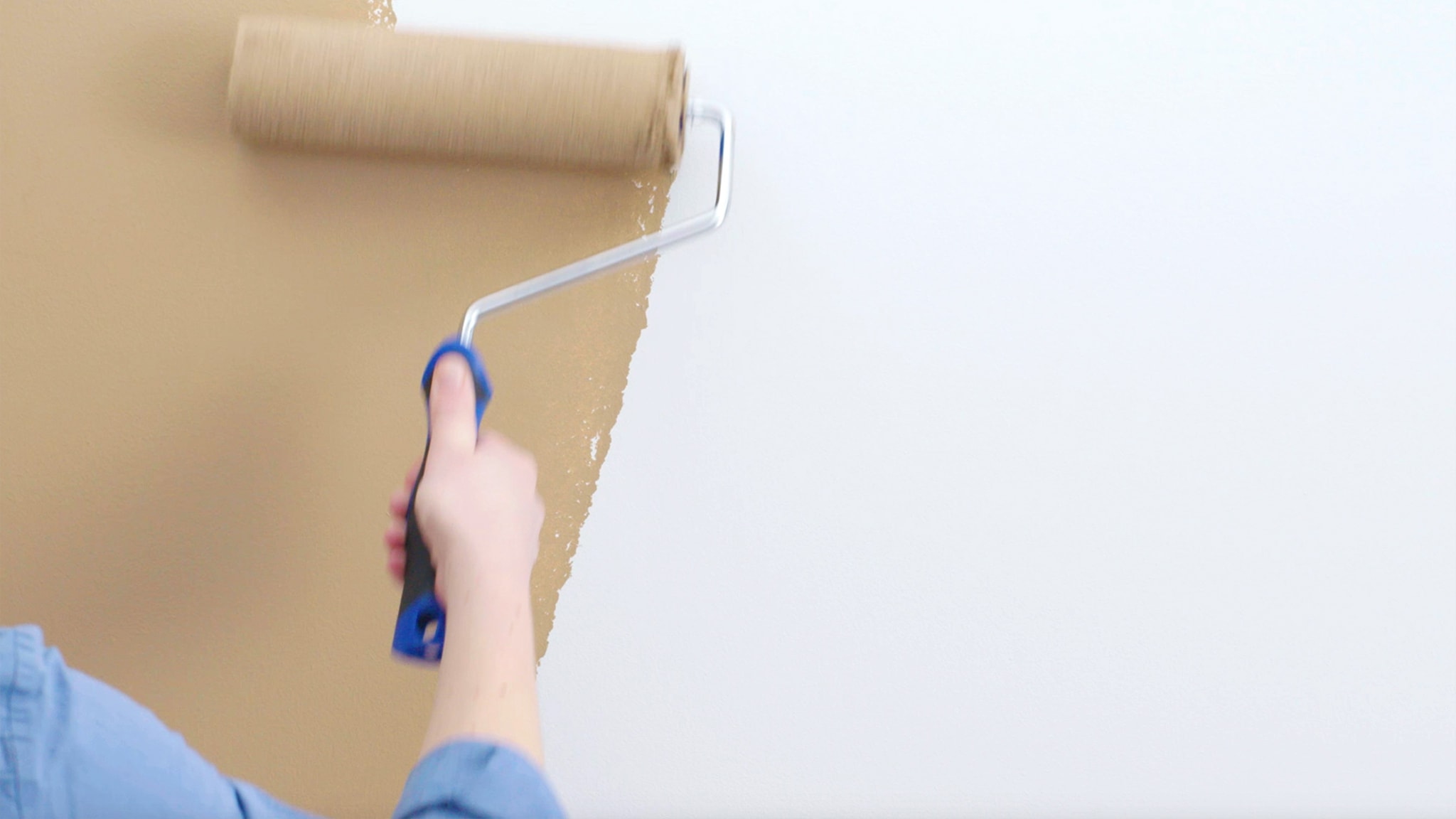 Dulux-Mau-tuong-lai-Mau-chu-dao-nam-2019-Cach-lam-soc-tran-nha-Viet-nam-2