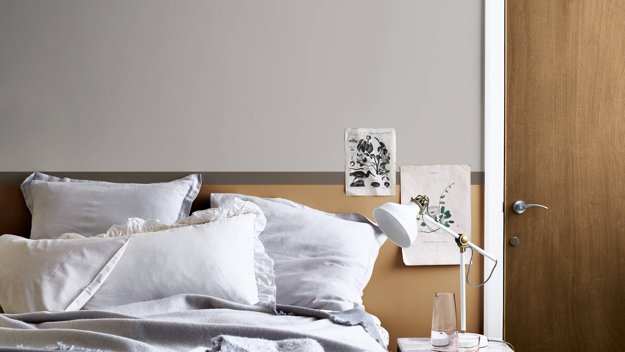 Phòng ngủ tĩnh lặng Dulux-Mau-tuong-lai-Mau-chu-dao-nam-2019-Mot-khong-gian-de-mo-mong-Phong-ngu-Cam-hung-Viet-nam-52
