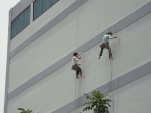 Dịch vụ sơn nhà cao tầng chuyên nghiệp