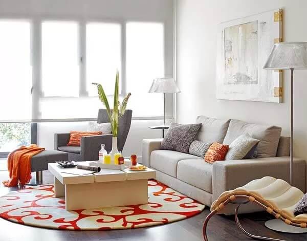 Phòng tiếp khách của gia đình mang phong cách hiện đại, đẹp và đầy đủ tiện nghi trong ngôi nhà đẹp ngập tràn bình minh Phòng tiếp khách của gia đình