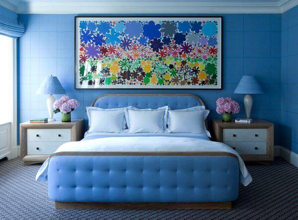 Sơn phòng ngủ này trở nên thật bắt mắt với màu xanh nước biển.