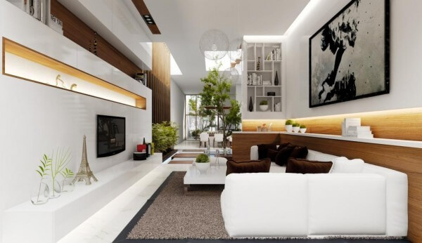 Mẫu thiết kế nội thất phòng khách này thêm ấn tượng với sofa trắng và những chiếc gối tựa có màu sậm.