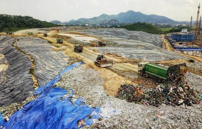 Phê duyệt phương án cưỡng chế giải phóng mặt bằng bãi rác Nam Sơn  - 1