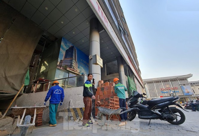 Hà Nội xử cao ốc biến văn phòng thành căn hộ khách sạn không phép - ảnh 3