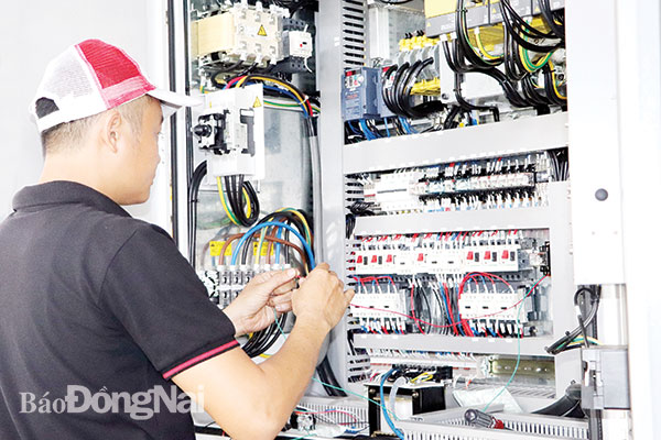 Công ty TNHH Công nghiệp Boss (100% vốn Đài Loan) ở Khu công nghiệp Sông Mây (H.Trảng Bom) sản xuất linh kiện máy móc xuất khẩu