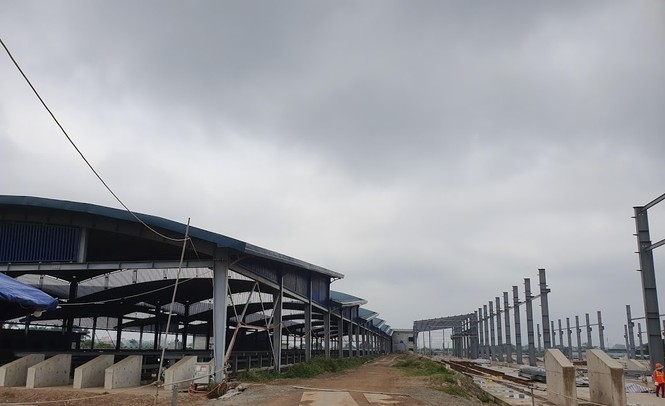 Phó Thủ tướng chỉ đạo xem xét bồi thường 135 hộ dân khiếu nại ở dự án Nhổn - ga Hà Nội - Ảnh 1. Phó Thủ tướng chỉ đạo xem xét bồi thường 135 hộ dân khiếu nại ở dự án Nhổn - ga Hà Nội - Ảnh 1.