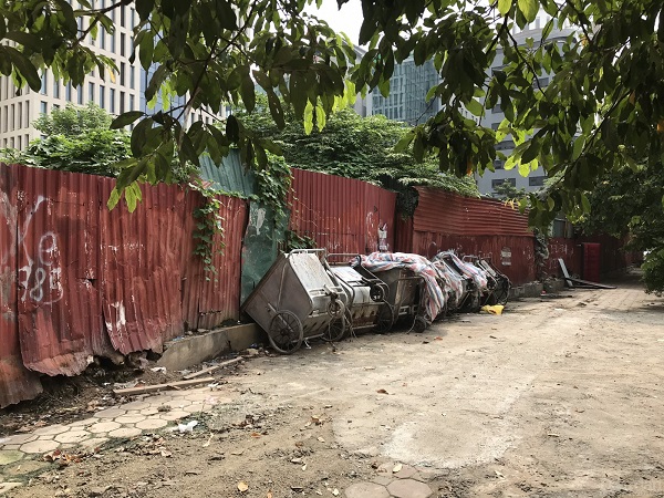 Ẵm đất vàng 10 năm, đứa con cưng của quận Cầu Giấy bao giờ mới hồi sinh? - Ảnh 3. Ẵm đất vàng 10 năm, đứa con cưng của quận Cầu Giấy bao giờ mới hồi sinh? - Ảnh 3.