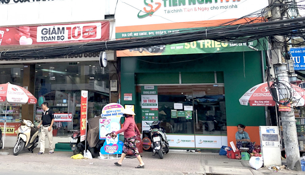 Những luồng vốn ngầm rửa qua tiệm cầm đồ