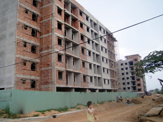 Chia sẻ khó khăn với DN BĐS