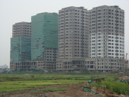 Nhà nước mua lại dự án nhà ở giá trung bình: Chỉ là giải pháp tạm thời