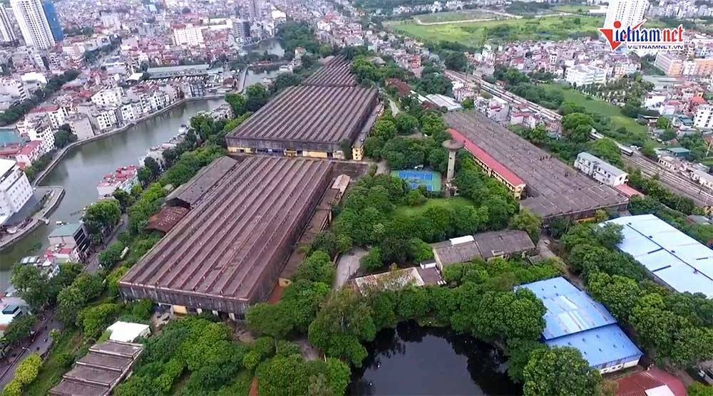 ben trong khu dat vang duong sat o ha noi bi de nghi cuong che thue