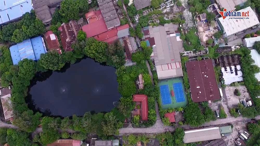 ben trong khu dat vang duong sat o ha noi bi de nghi cuong che thue