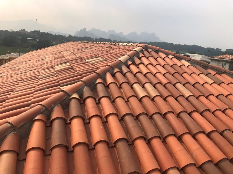 Ngói úp nóc chịu nhiệt cao