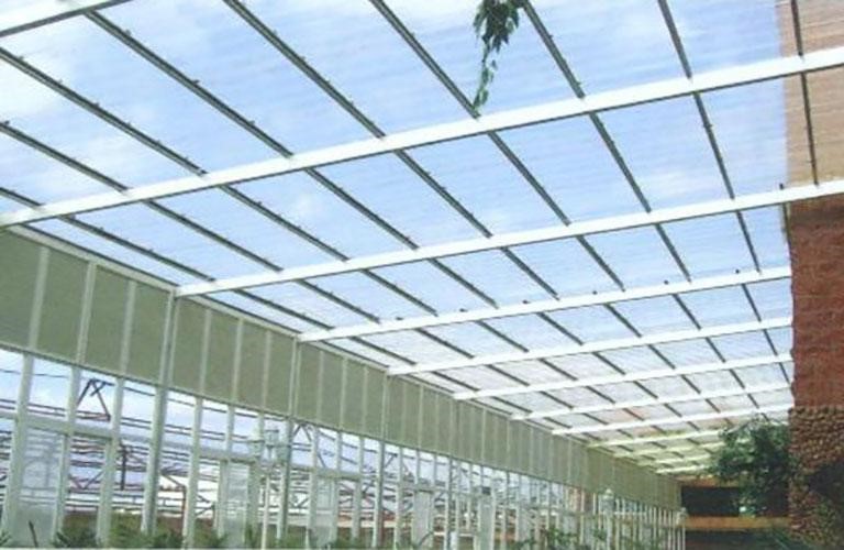 Ứng dụng tôn nhựa phẳng hiện nay
