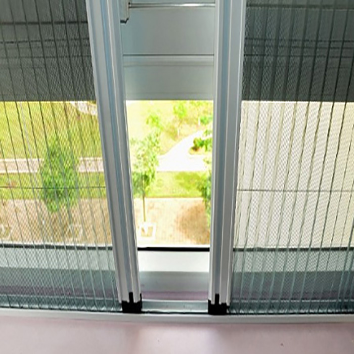 Cửa lưới chống muỗi mở xếp