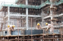 Chồng chéo quy định góp vốn bất động sản 