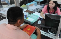 Tính tiền sử dụng đất ngoài hạn mức sát giá thị trường: Đẩy cái khó cho dân