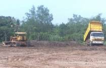 Khi quyết định hành chính về đất đai “sai đến một nửa”