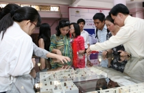 Nhà đất giá 'mềm' rục rịch bán mua