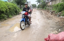 Cụm công nghiệp trong khu dân cư - Hạ tầng dang dở, môi trường ô nhiễm
