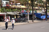 “Nâng đời” khu Giảng Võ - “treo” 5 năm là... thường
