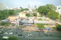Ðừng để "đất vàng" biến thành của riêng