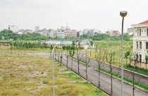 Đất sạch “dài cổ” chờ nhà đầu tư