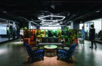 Bên trong không gian co-working đa dạng sắc màu tại Hà Nội