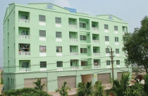 Bộ trưởng Xây dựng vất vả “bảo vệ” nhà xã hội