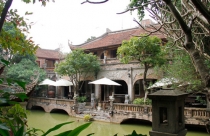 Có nhiều cách "xử" Việt Phủ Thành Chương