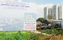 Khi “trái banh” không bị đá qua đá lại