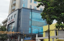 Dài cổ chờ giấy hồng vì chủ đầu tư mắc nợ
