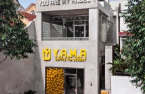 Quán café vàng rực thiết kế theo phong cách công nghiệp ở Tây Ninh