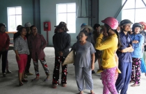 Đền bù không thỏa đáng, người dân đòi 'đóng cửa' nhà máy thủy điện