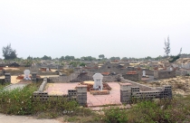 Liên quan đến những sai phạm tại Ban quản lý dự án môi trường và biến đổi khí hậu TP. Đồng Hới: Lùm xùm trong hồ sơ dự thầu và tổ chức chấm thầu