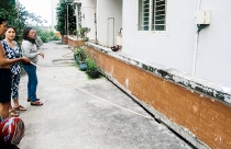 Vụ “vận động dân di dời bằng cách... cắt điện, bít lối đi”: Ban kinh tế - ngân sách HĐND TPHCM kiến nghị bồi thường thỏa đáng