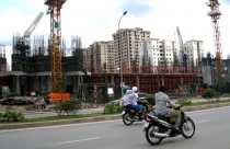 Đẩy nhanh tiến độ thi công dự án tuyến cống thoát nước Khe Cạn