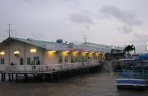 Ngỡ ngàng khu lấn biển