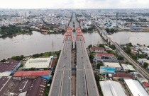 Giao thông TP HCM 'bức bí' vì thiếu vốn