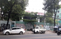 Lãng phí đất công