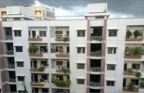 Hà Nội: Nhà trọ dưới 2 triệu đồng khan hiếm, chung cư mini sẵn hàng