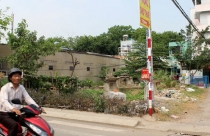 Lén chôn người chết trong khu dân cư