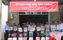 Còn nhiều hộ sống trong nhà tạm bợ