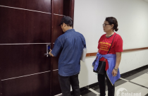 “Cay đắng” mua nhà hơn 2 tỉ nhưng chỉ được ngủ hành lang
