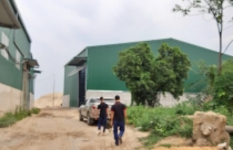 Ngang nhiên vi phạm hành lang thoát lũ