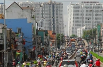 Bất động sản 24h: Quy hoạch cao ốc tạo áp lực giao thông