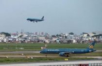 "Giải cứu" để phục hồi Vietnam Airlines