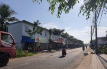 Kiên Giang: Ai cho phép xây dựng 37 ki-ốt trên kho xăng?