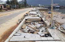 Thừa Thiên – Huế: Dân nghi ngờ công trình 160 tỷ đồng thiết kế, thi công ẩu gây hư hỏng nghiêm trọng?