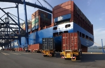 Logistics Việt Nam: Đắt nhưng không “xắt ra miếng”
